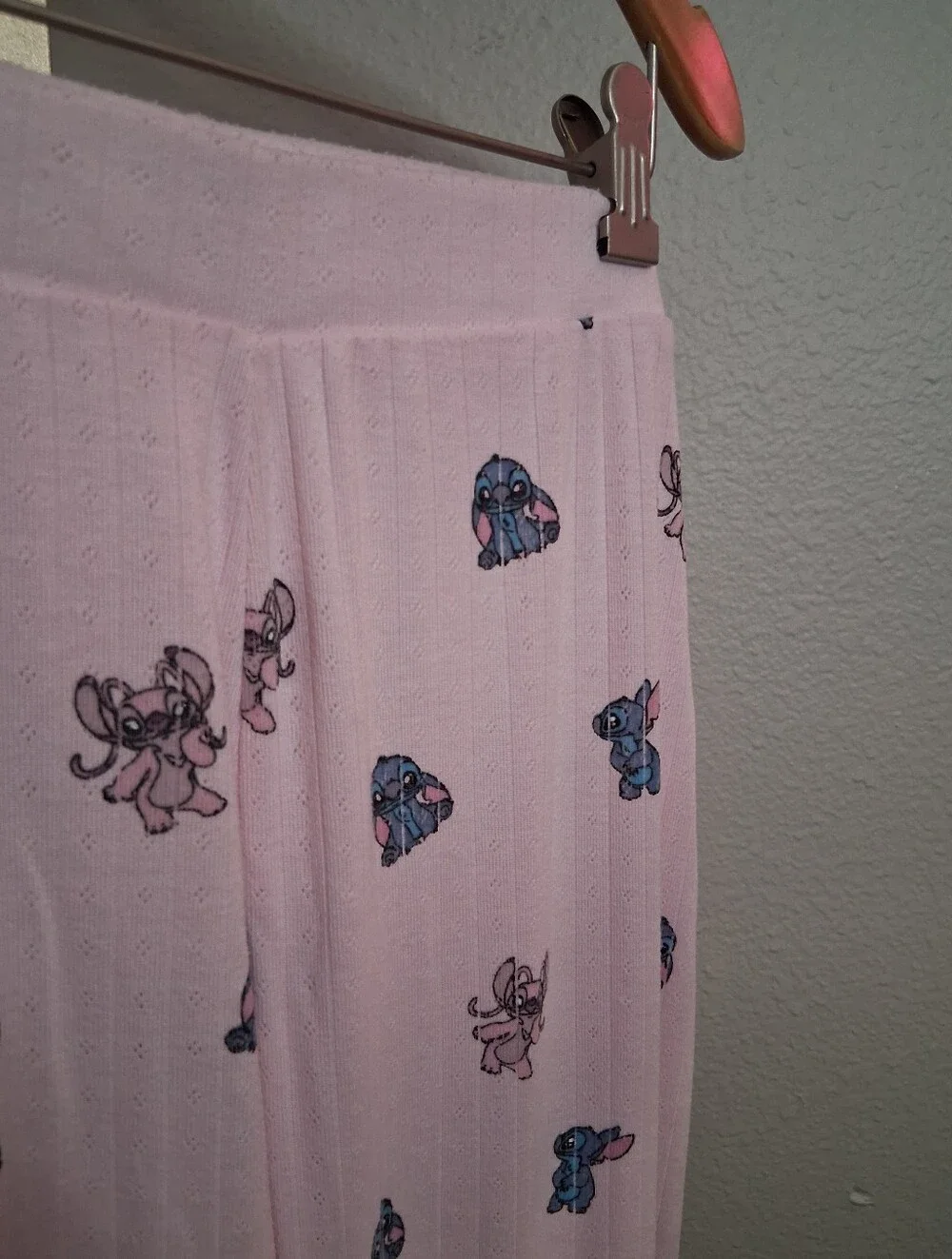 Disney Stitch Pink Pajama Pants Large - Picture 2 of 3